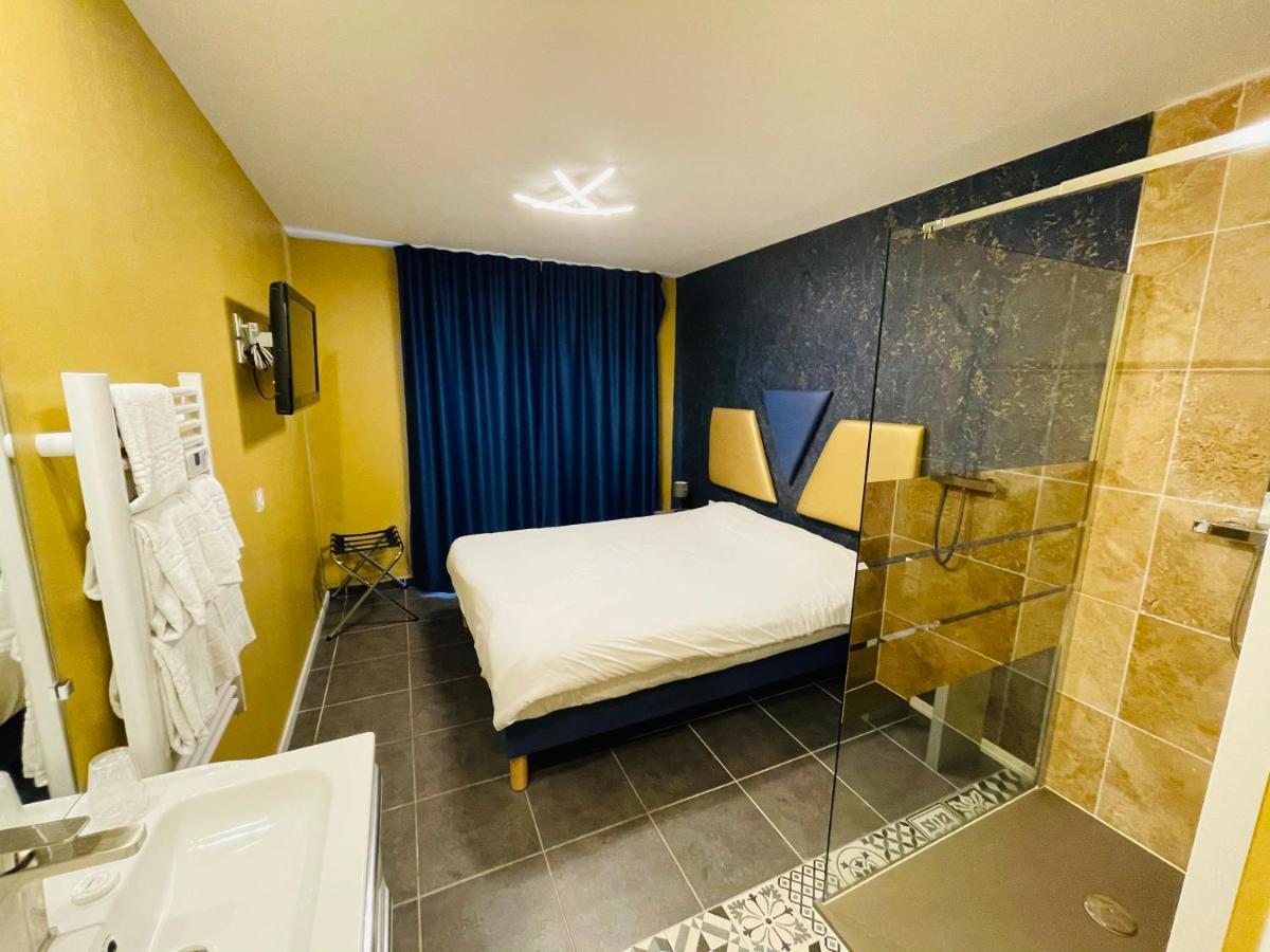 Holiday home Domaine De La Palle Pontgibaud